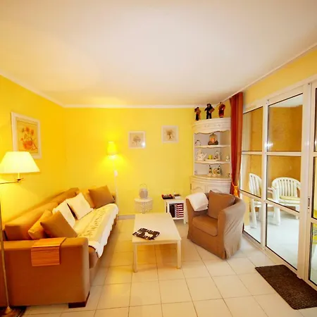 Agay Cap Esterel Village : 2 Pieces Vue Golf, R4 - Ref 338la Saint-Raphael (Var)